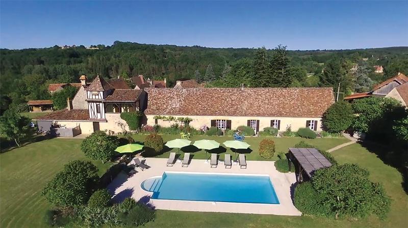 La Ferme De L'Embellie Gites Et Chambres D'Hotes Le Buisson-de-Cadouin Exterior photo
